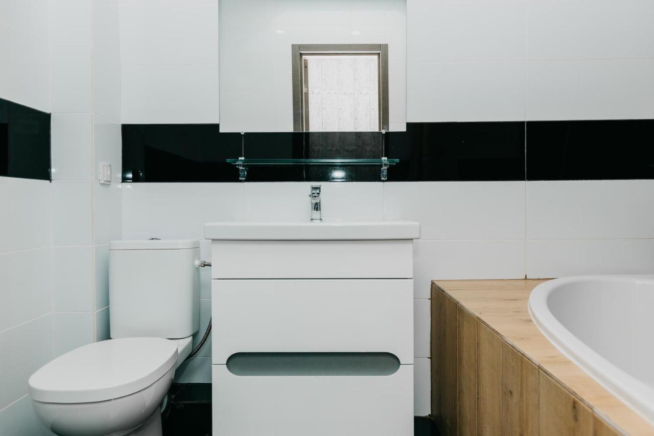 Luxury Apartment Сумы Экстерьер фото